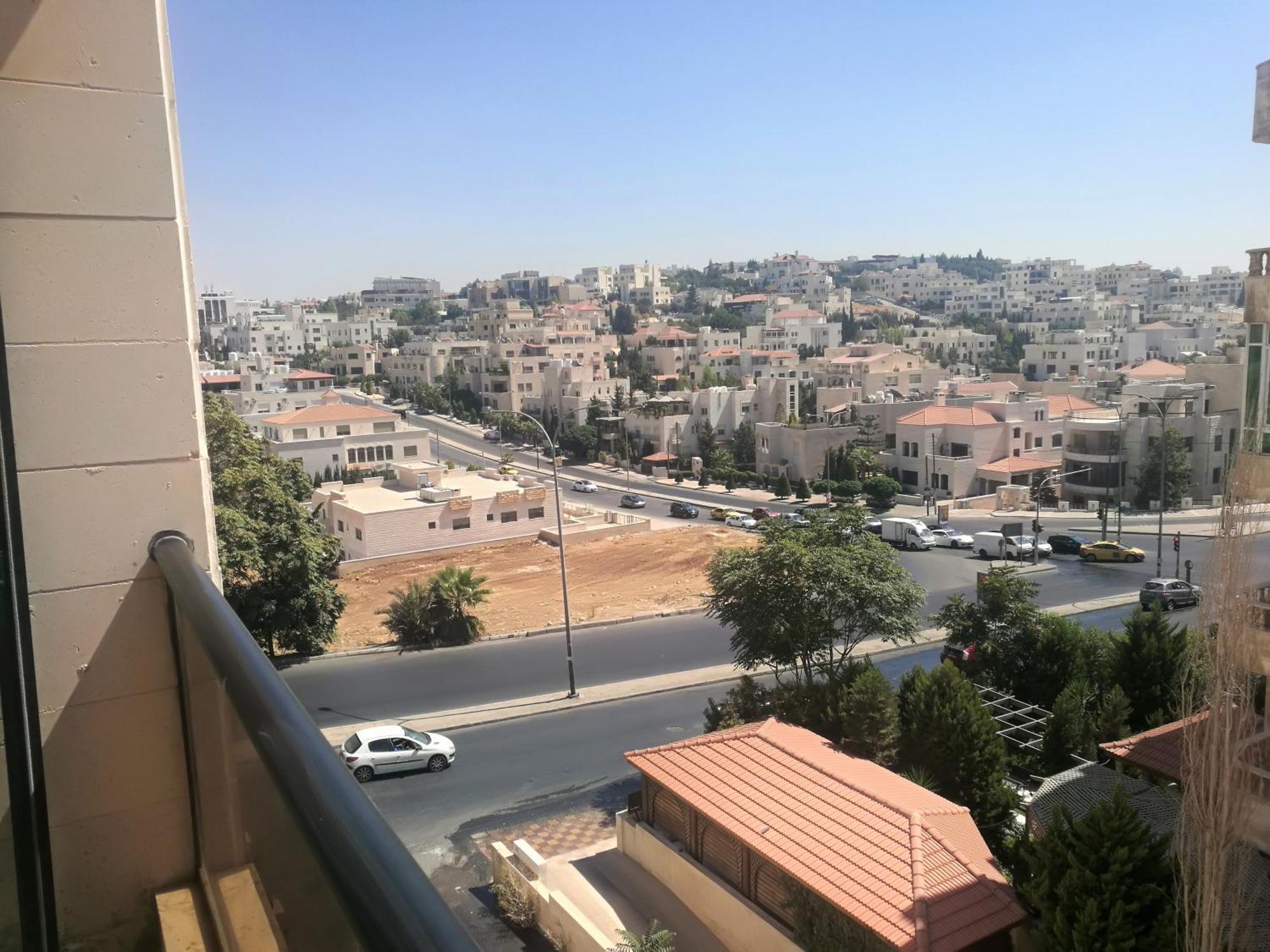 Dair Ghbar Gate Apartments Amman Dış mekan fotoğraf