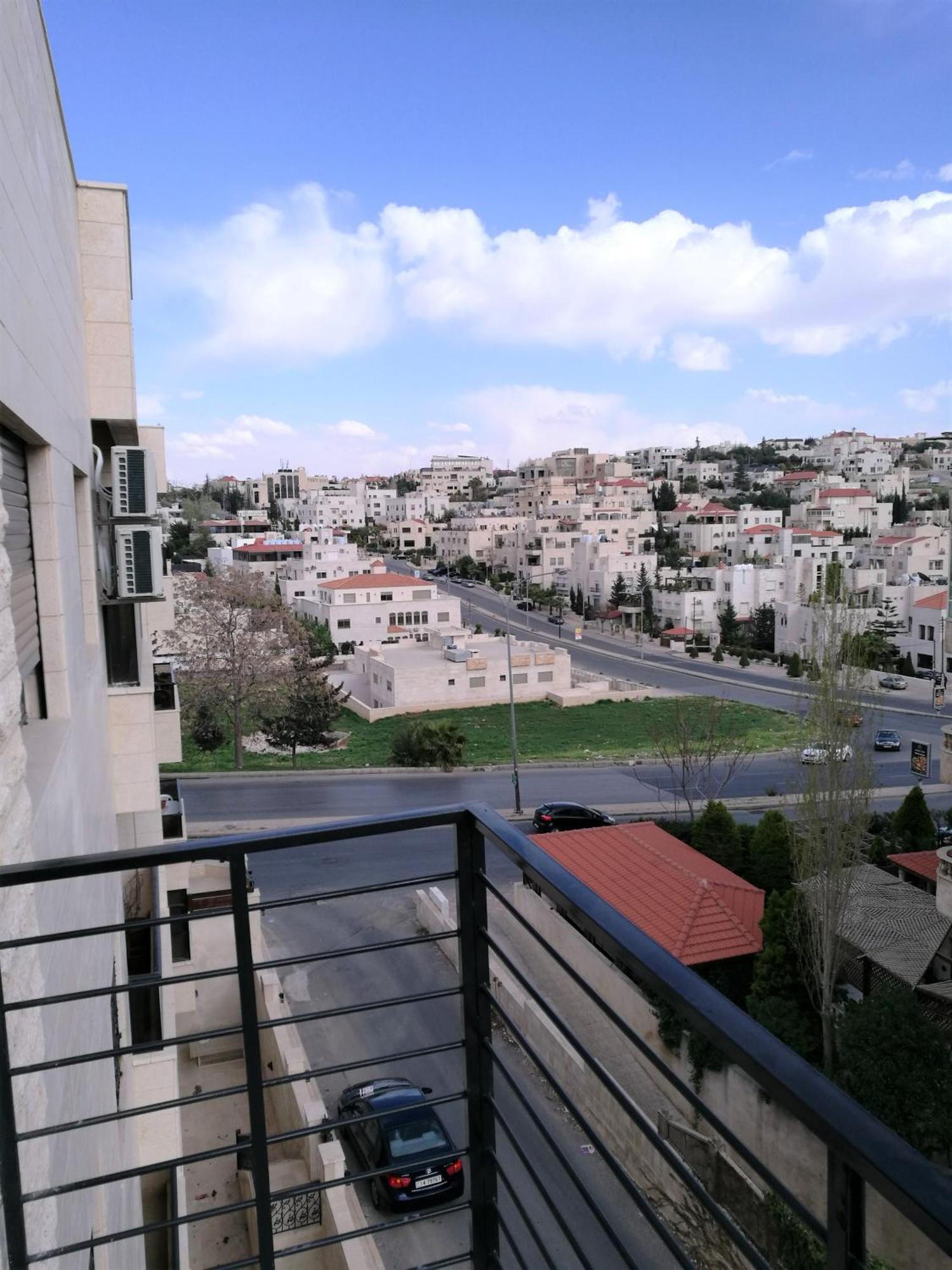 Dair Ghbar Gate Apartments Amman Dış mekan fotoğraf
