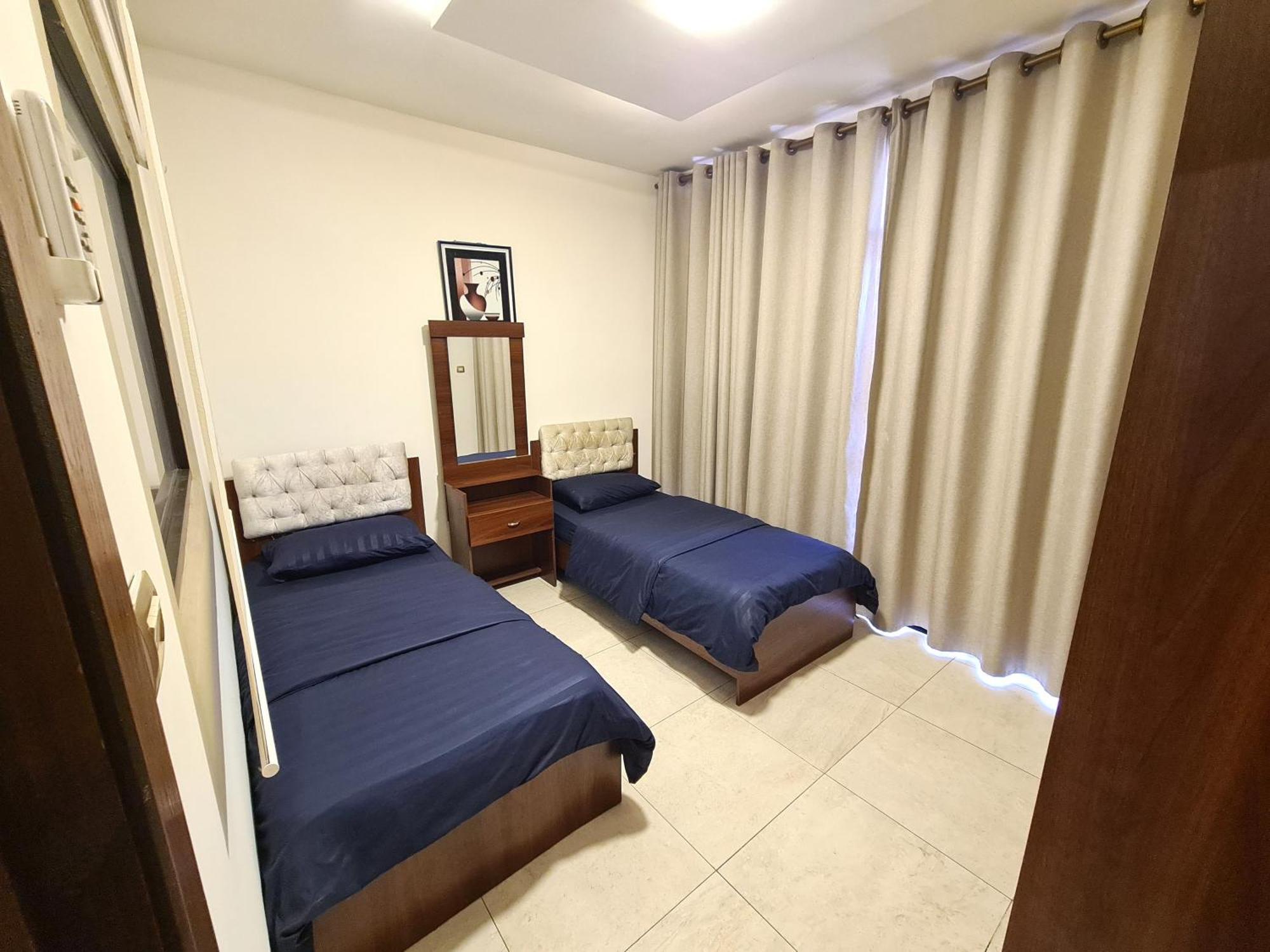 Dair Ghbar Gate Apartments Amman Oda fotoğraf