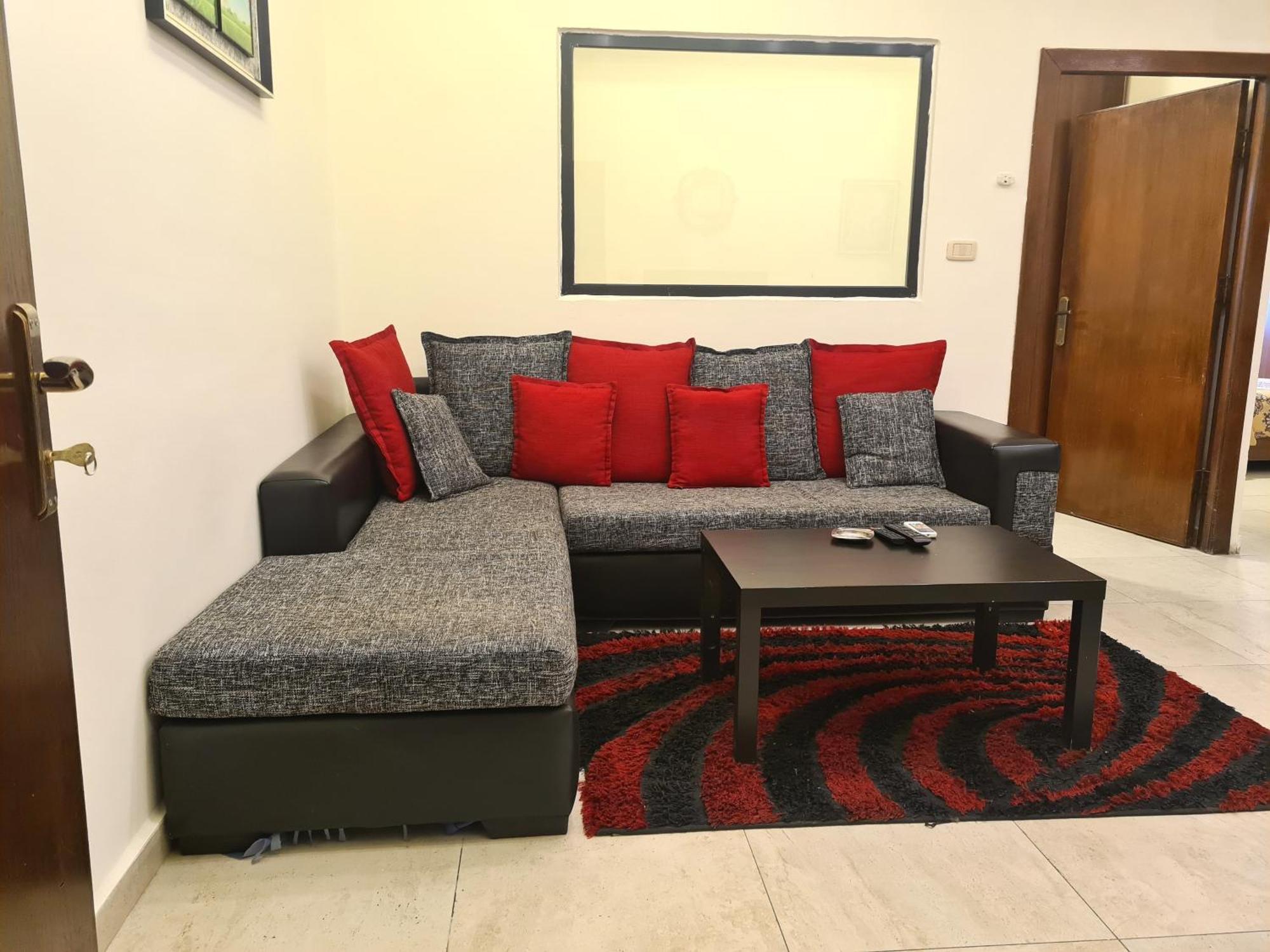 Dair Ghbar Gate Apartments Amman Oda fotoğraf