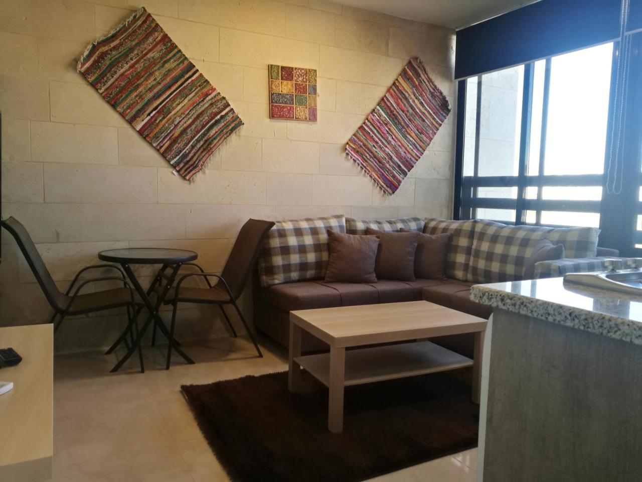 Dair Ghbar Gate Apartments Amman Dış mekan fotoğraf