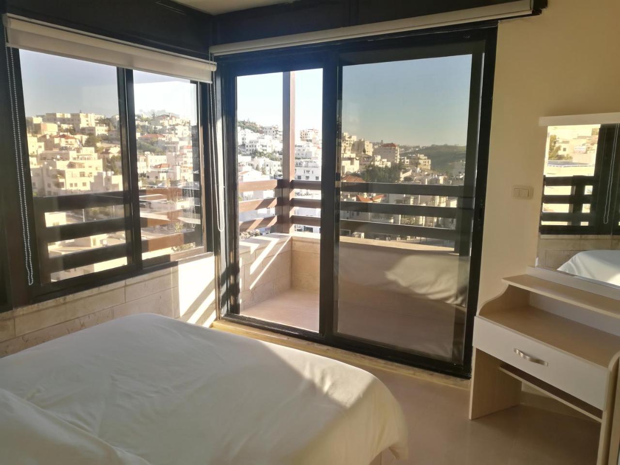 Dair Ghbar Gate Apartments Amman Dış mekan fotoğraf