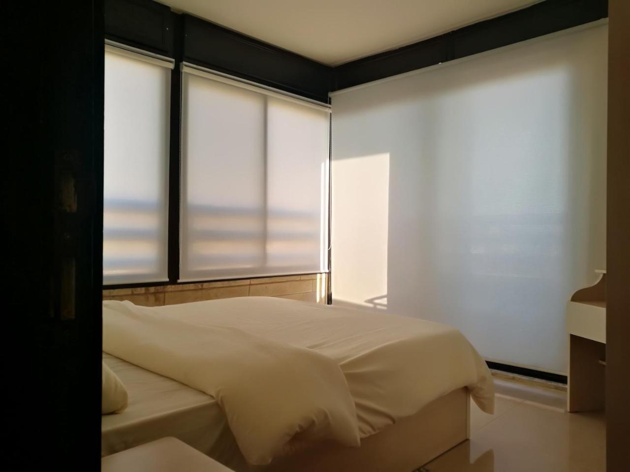 Dair Ghbar Gate Apartments Amman Dış mekan fotoğraf